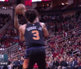  公牛拉文空中作业暴扣点燃全场