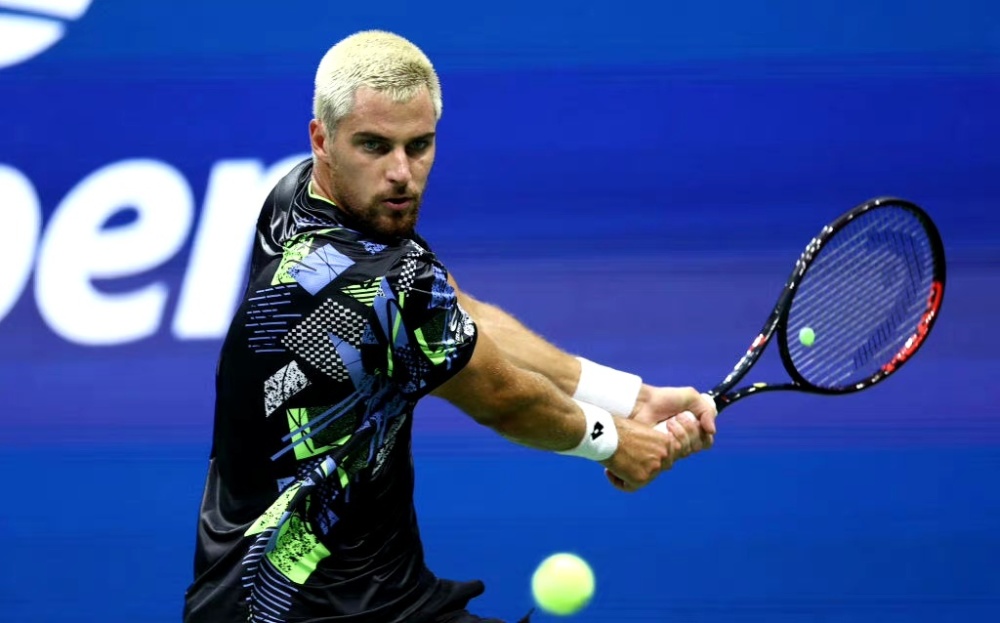  德约科维奇直落三盘，澳网八强强势晋级