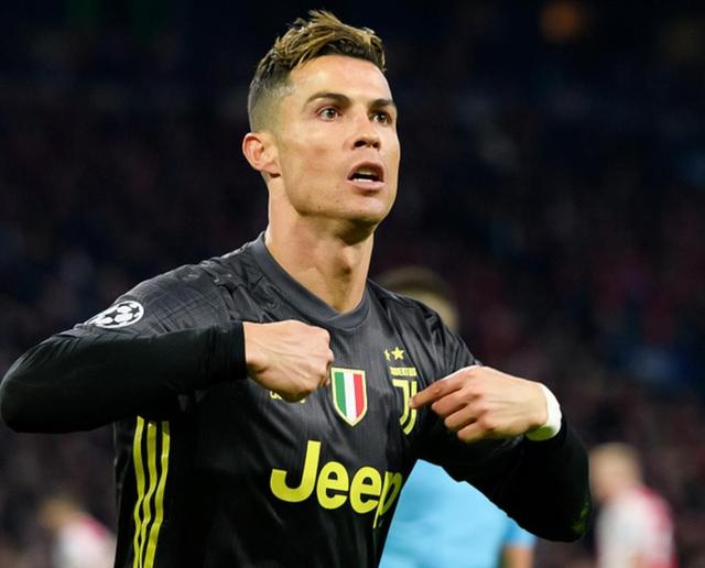  巴西新星维尼修斯闪耀欧冠赛场斩获最佳球员