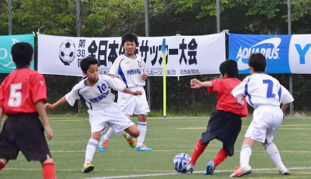  日本J联赛技术流打法获赞誉